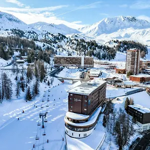 https://terra-nova.hotels-rhonealpes.com